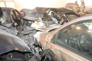 На шоссе в Германии из-за тумана столкнулись 24 машины