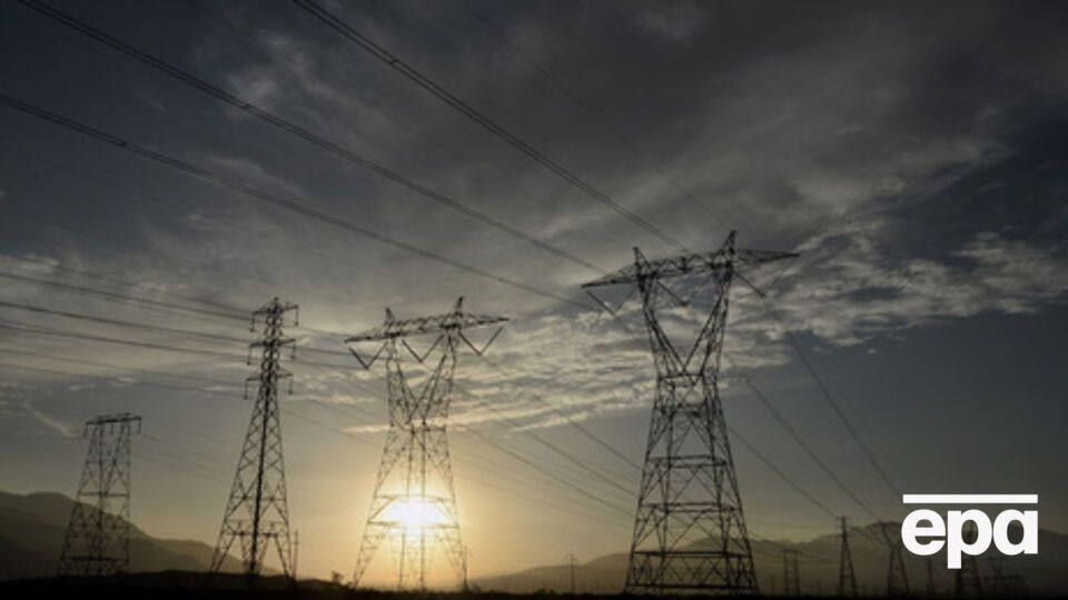 Поврежденную опору уже починили