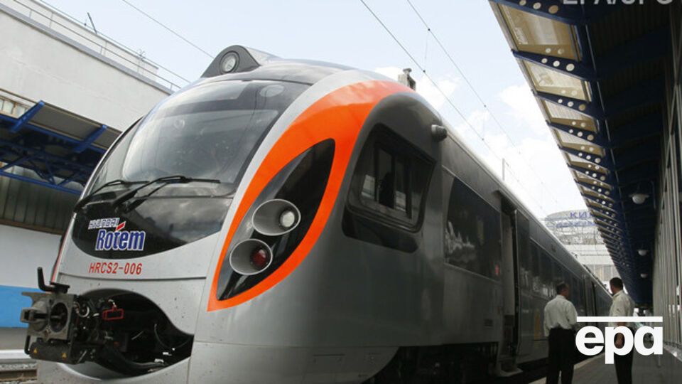 Билеты первого класса в "Интерсити+" подорожали на 5%