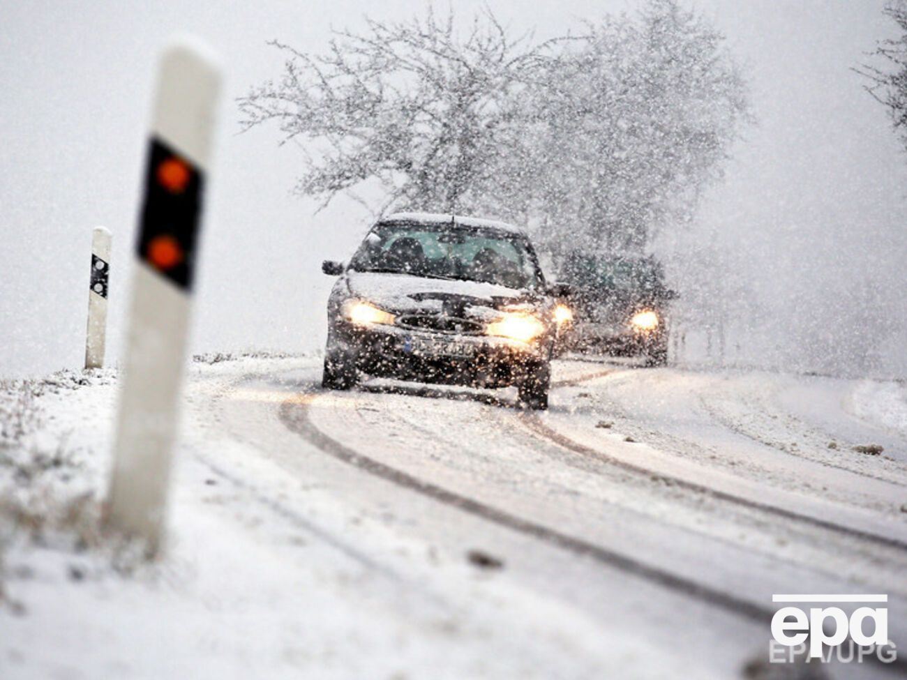 Гидрометцентр обещает гололедицу на дорогах Украины