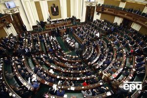 Египетский парламент в новом составе провел первую сессию