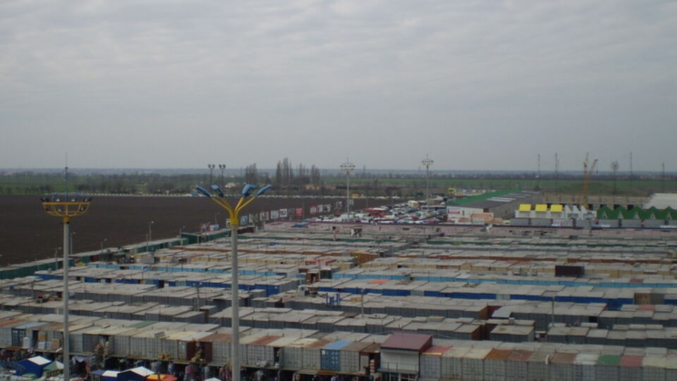 Профсоюз "7-го километра" намерен защищаться от рейдерского захвата