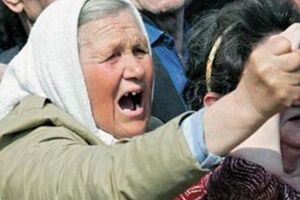 Порошенко просят лишить звания народных артистов Моисеенко и Данильца