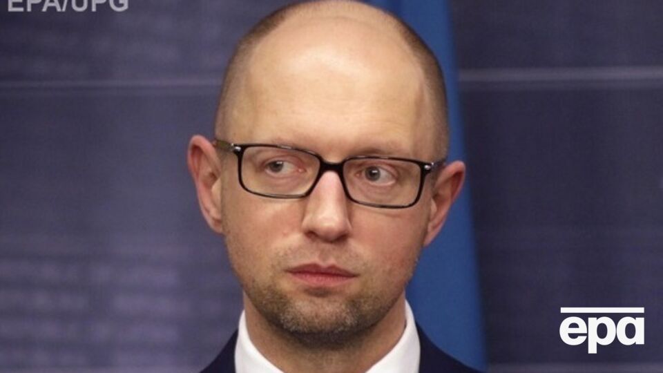 Яценюк: Украина отказалась от российской скидки на газ