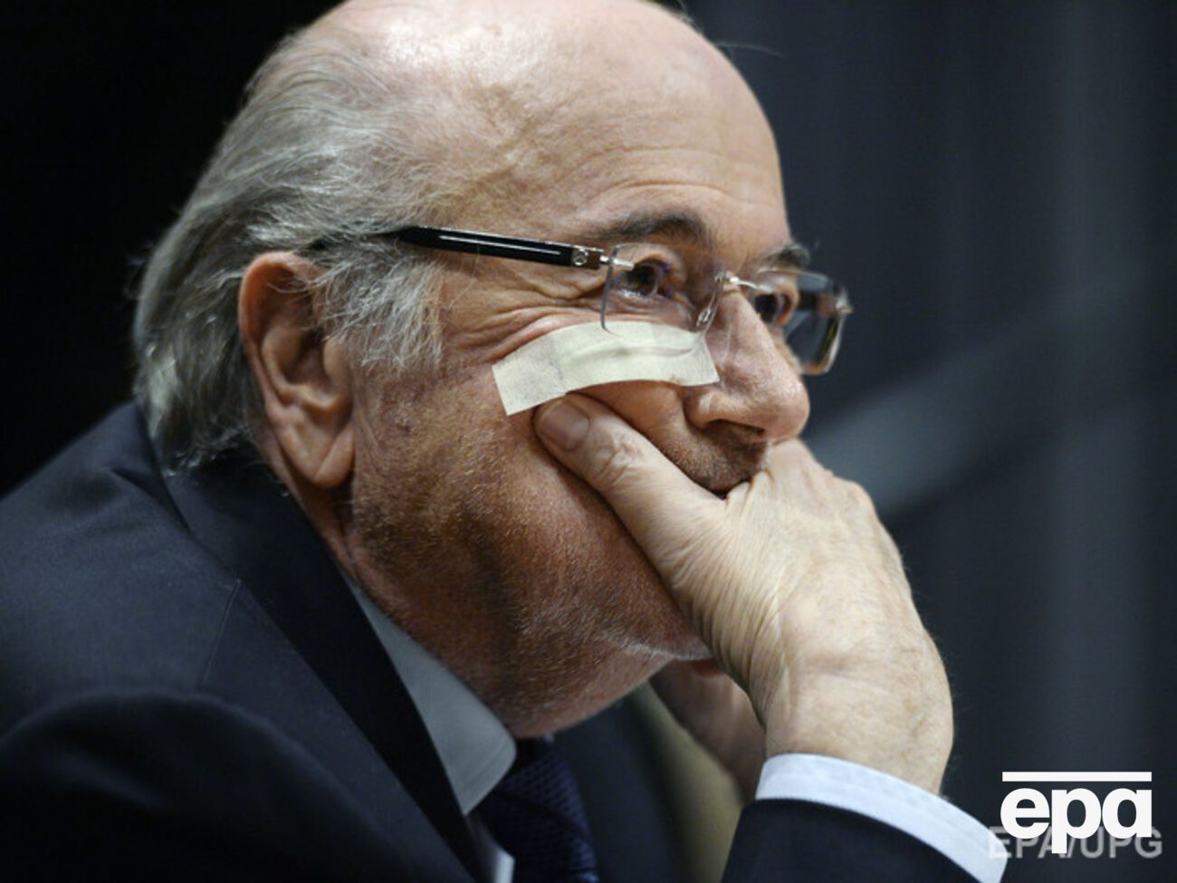 Блаттер собирается оспорить решение о запрете заниматься футбольной деятельностью