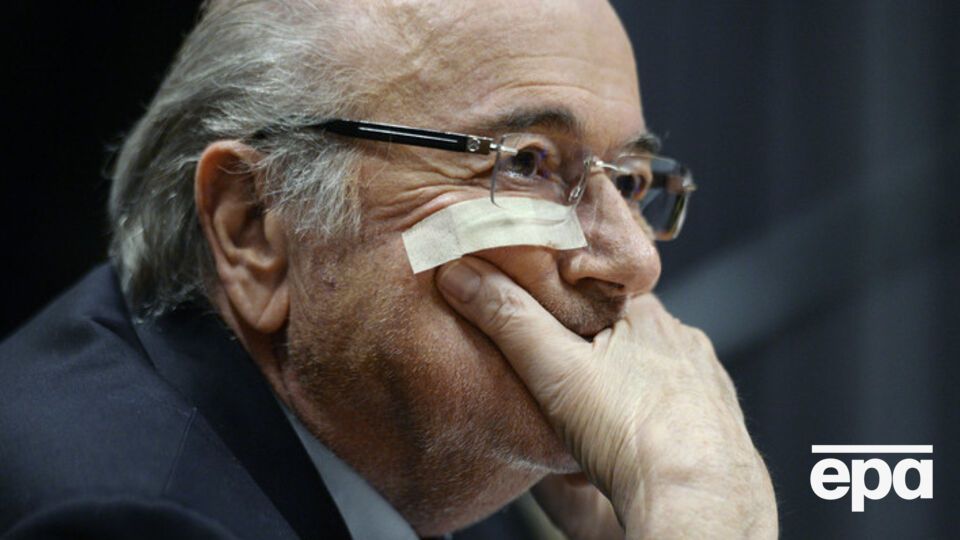 Блаттер собирается оспорить решение о запрете заниматься футбольной деятельностью