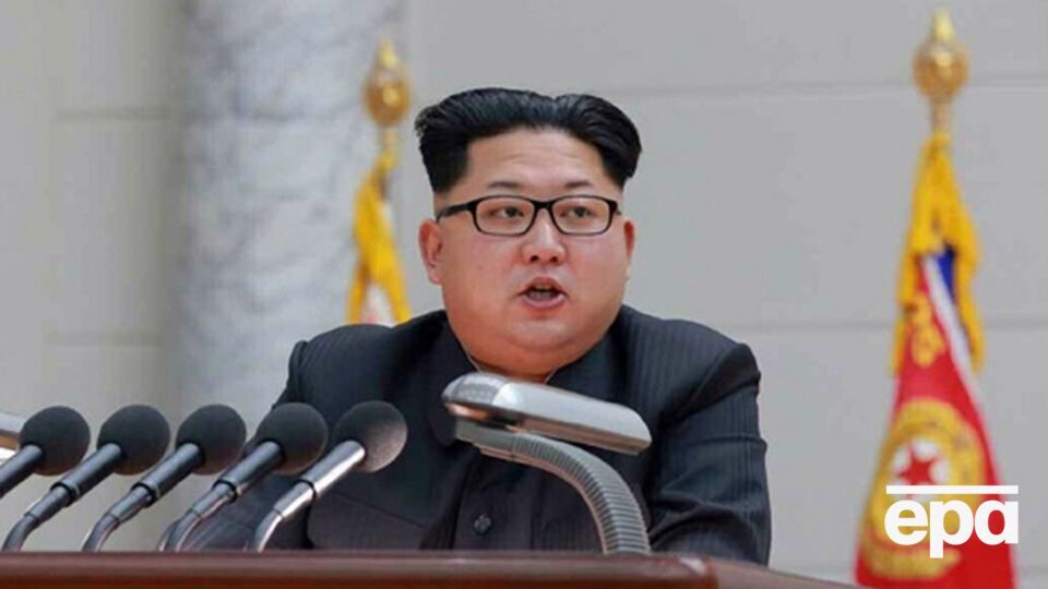 Ким Чен Ын призвал ученых работать над улучшением вооружения