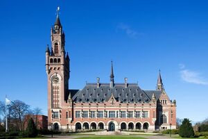 Количество исков, поданных в международный арбитражный суд против РФ, растет