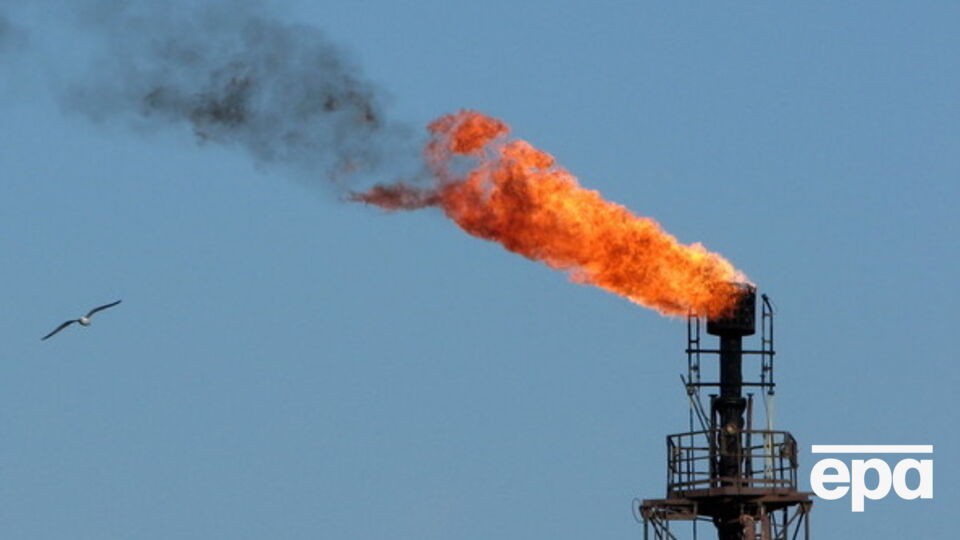 Эксперты не исключают дальнейшее снижение цен на нефть