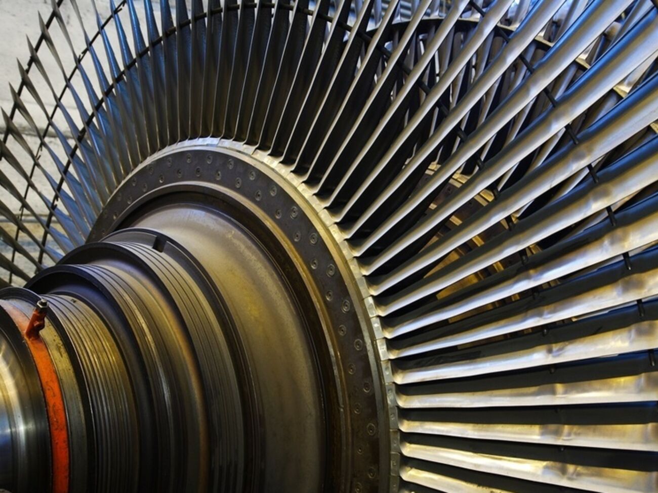 Запорожская ТЭС продолжает работу в составе двух энергоблоков