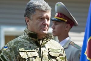 По словам президента Украины, в текущем году также планируется отремонтировать более 1,5 тыс. образцов военной техники и вооружения