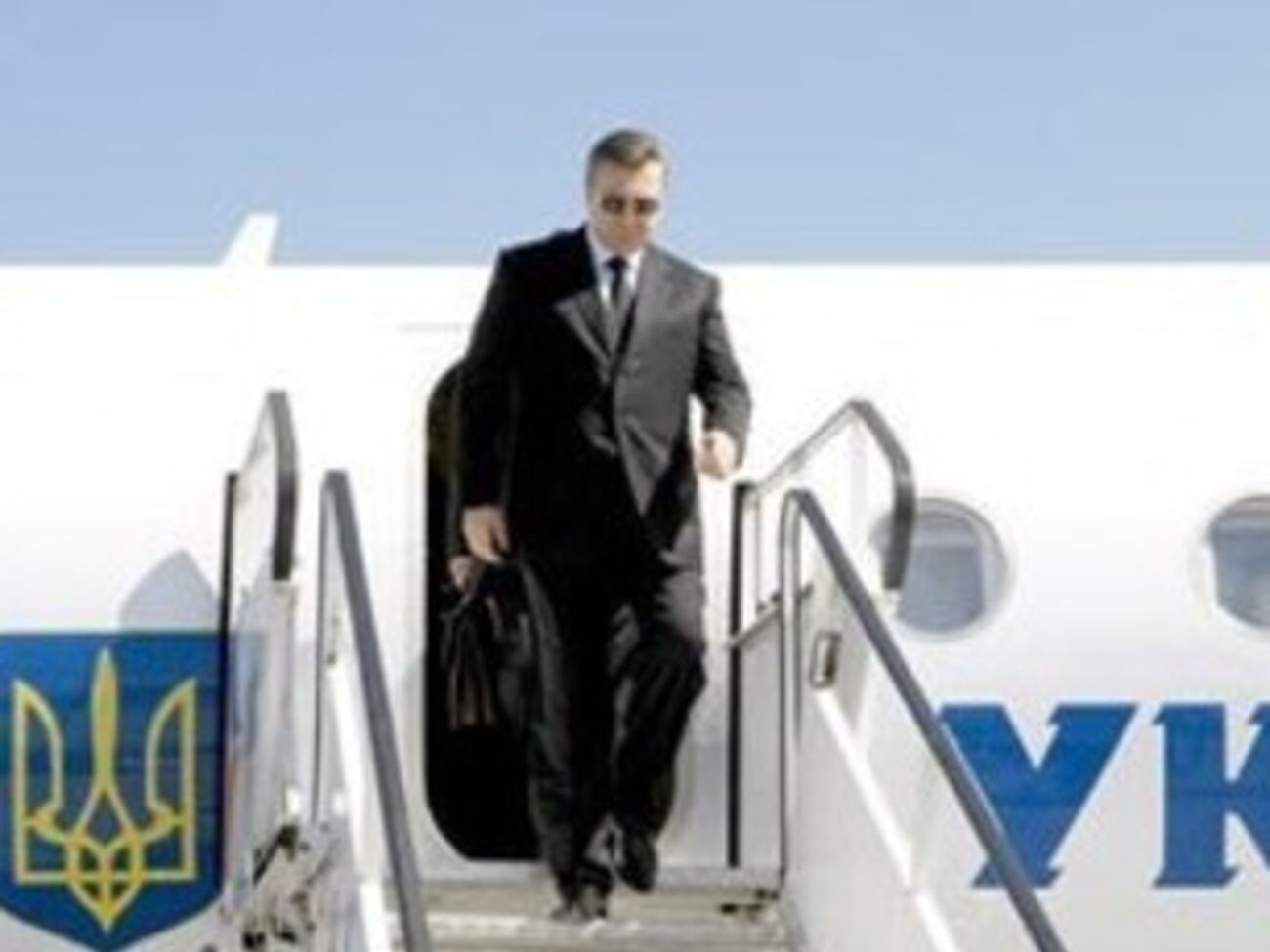 Порошенко: Освобождение украинской территории &ndash; это не только усилия дипломатов
