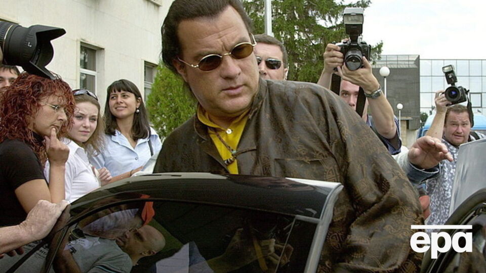 Стивен Сигал теперь гражданин Сербии