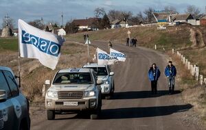 Согласно отчету СММ ОБСЕ, в одном из мест хранения вооружения "ДНР" наблюдателям не разрешили записать серийные номера размещенных там установок "Град"