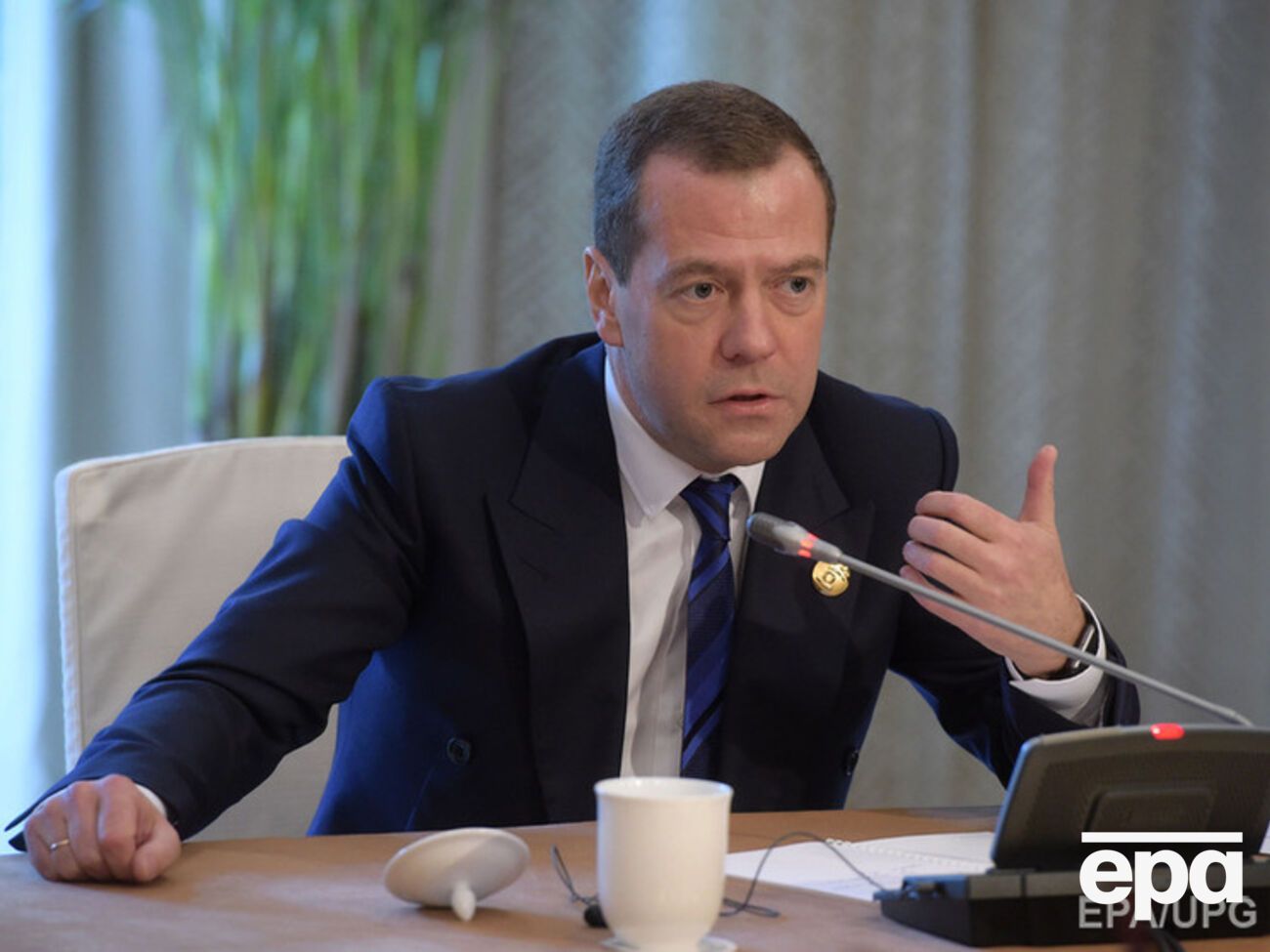 Медведев намерен принимать активное участие в избирательной кампании ЕР