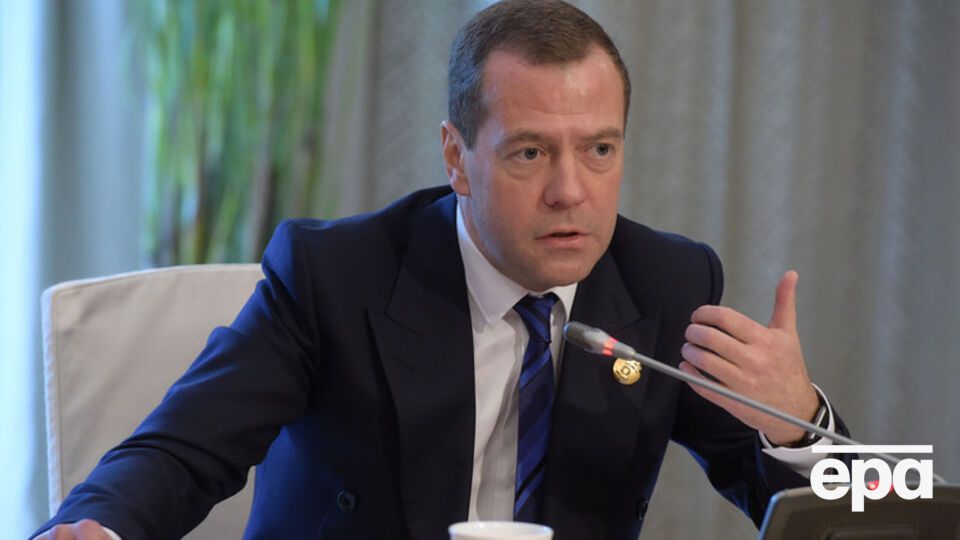 Медведев намерен принимать активное участие в избирательной кампании ЕР