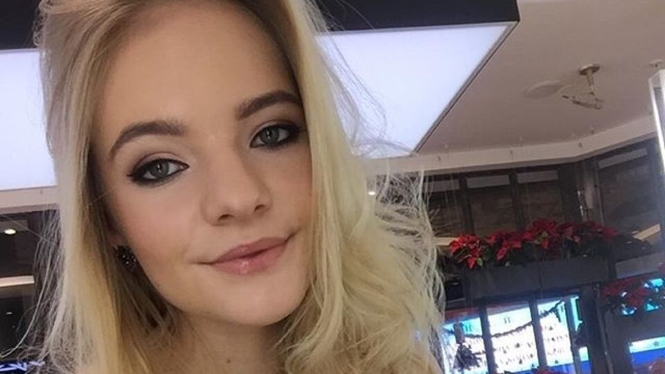 Пескова: Мам, пап, главное --- спасибо вам за эту жизнь