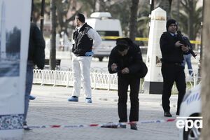 В результате взрыва погибли 10 человек