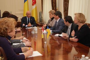 12 января 2015 года мэр Одессы Геннадий Труханов создал штаб по предупреждению распространения ОРВИ и гриппа и провел его первое заседание