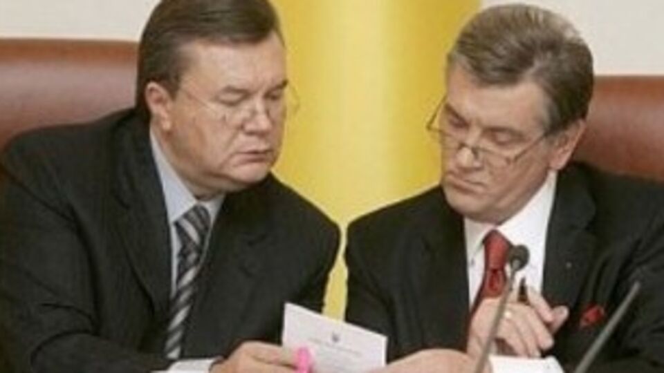 Люди, знавшие Кононова по Могилеву, рассказывают, что у погибшего "богатая биография"