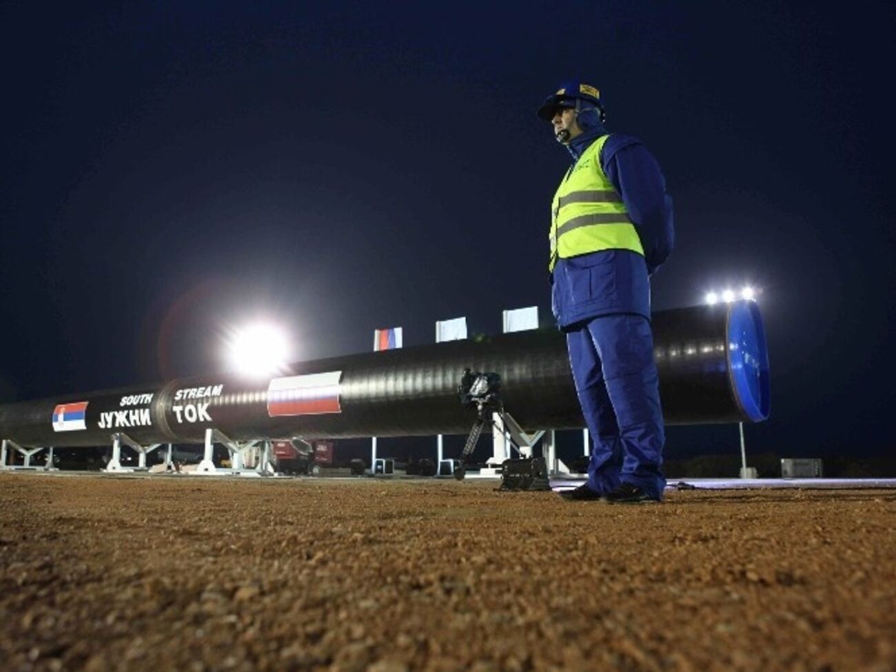 Эксперты считают Россию неспособной в текущей ситуации финансировать крупномасштабные энергетические проекты