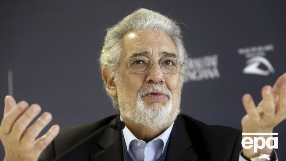 Доминго гордится испанским гражданством