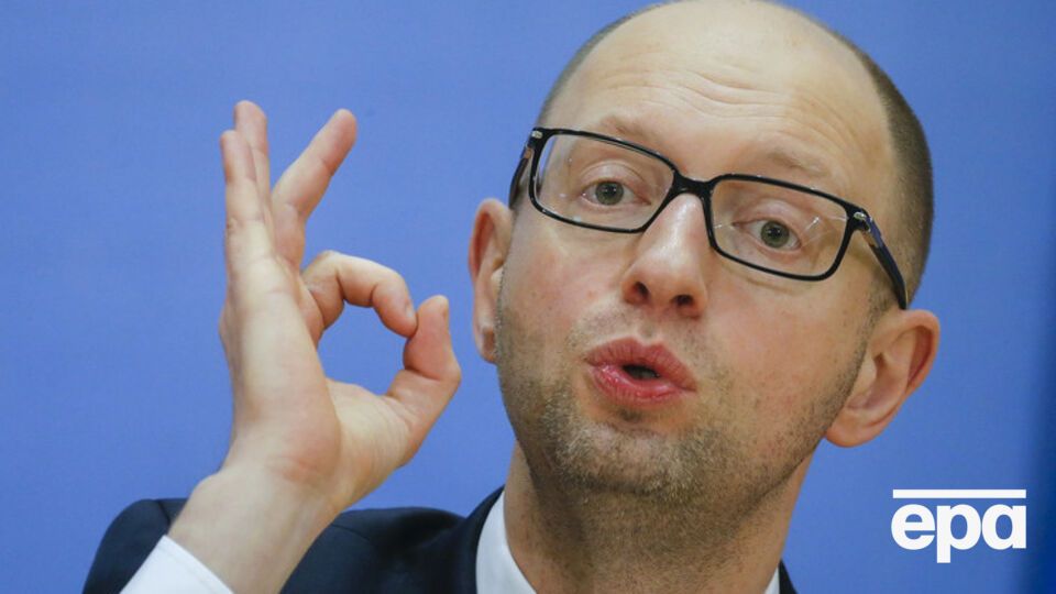 Яценюк поручил расширить список российских товаров, которые попадут под запрет в Украине