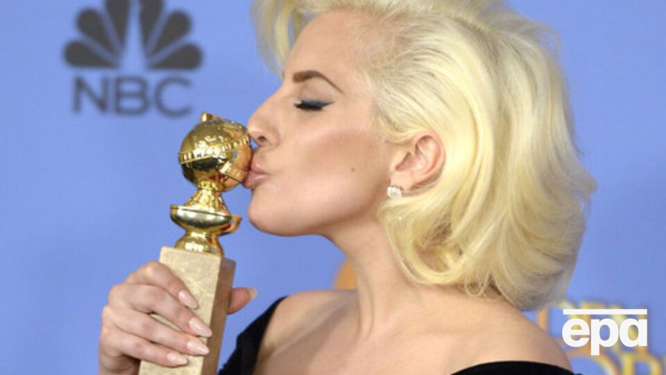 За Леди Гагу заступился ее жених