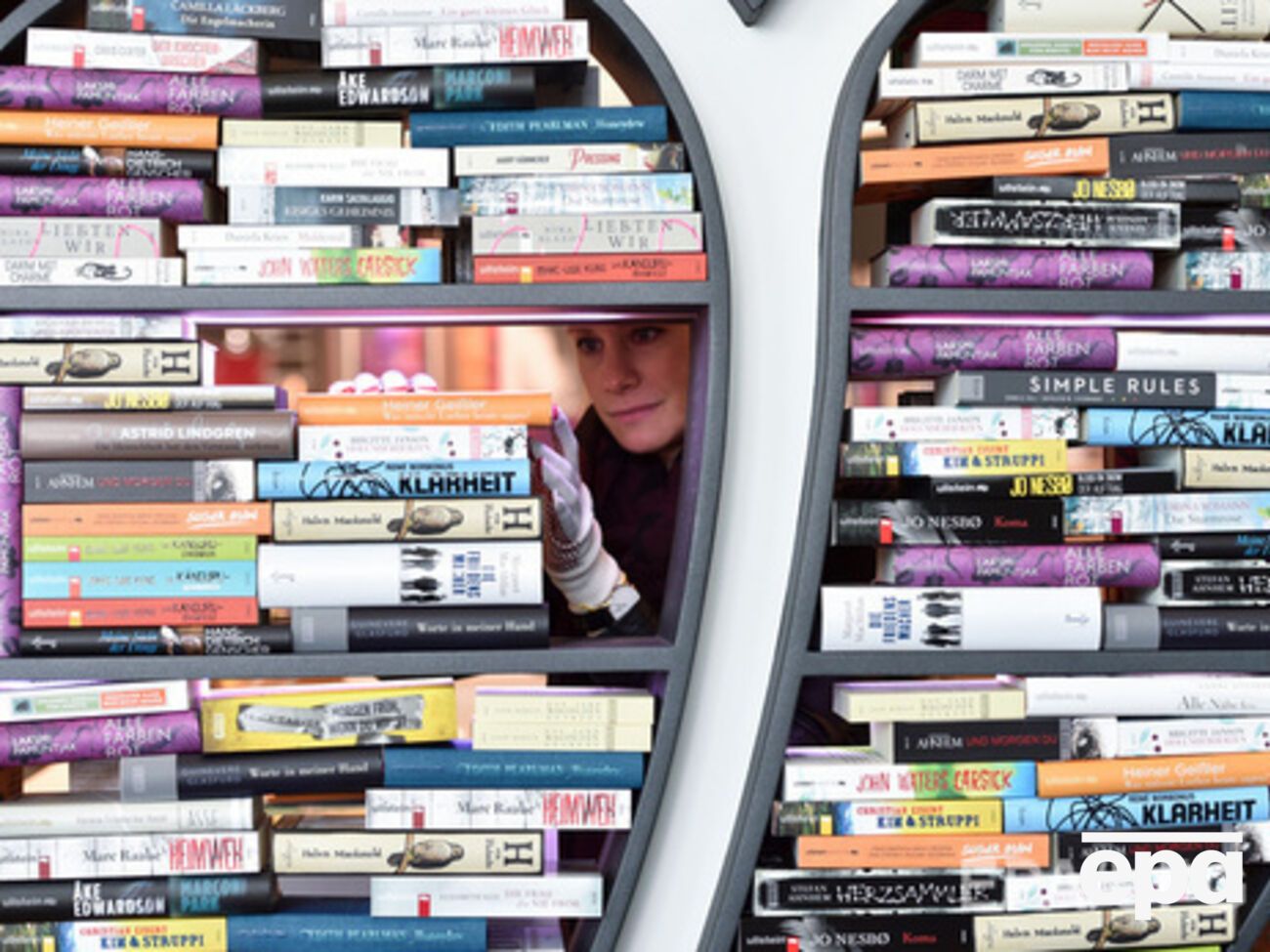 В РФ начали сжигать книги