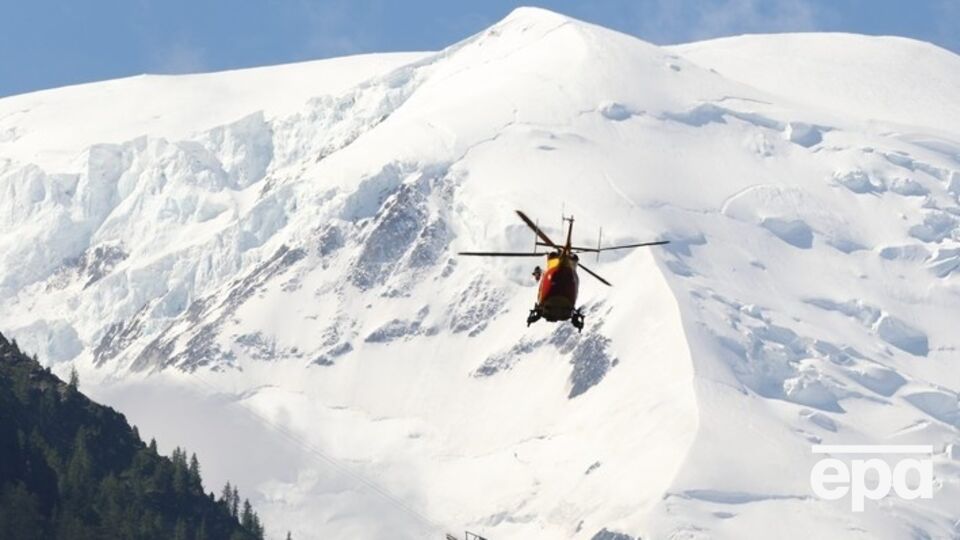 В результате схода лавины погиб украинец