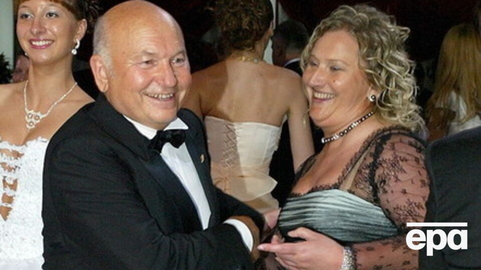 Лужков и Батурина обвенчались