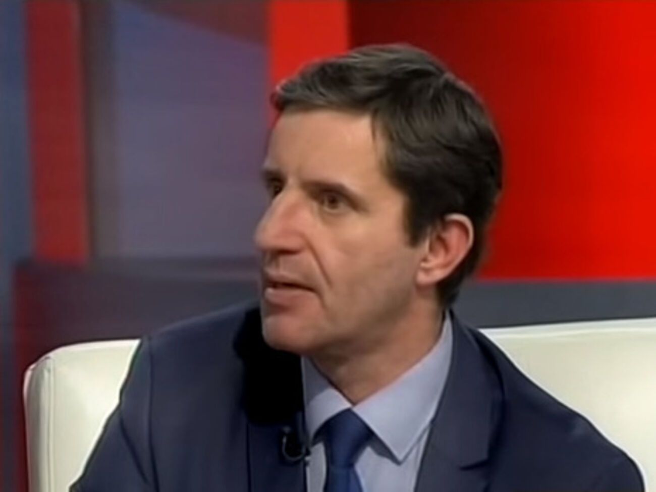 Шкиряк:&nbsp;Сегодня на востоке Украины происходит значительное накопление тяжелой техники, артиллерии, ракетных систем залпового огня противника