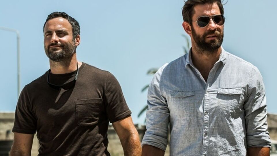 Герои ленты спасут людей от террористов, вопреки приказу руководства