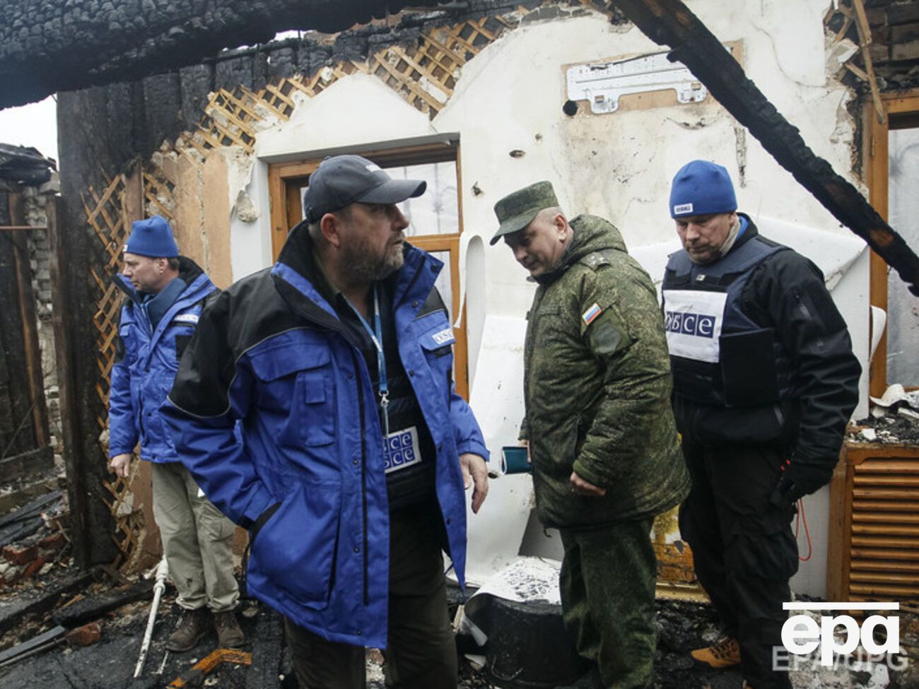 Хуг обвинил боевиков в нападении на наблюдателей ОБСЕ