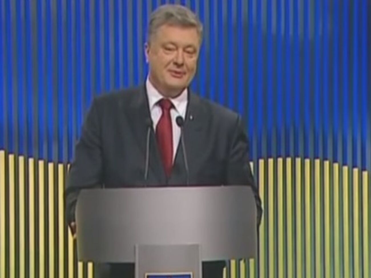 Петр Порошенко вступил в перепалку с журналисткой