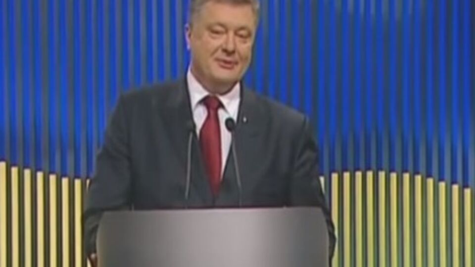 Петр Порошенко вступил в перепалку с журналисткой