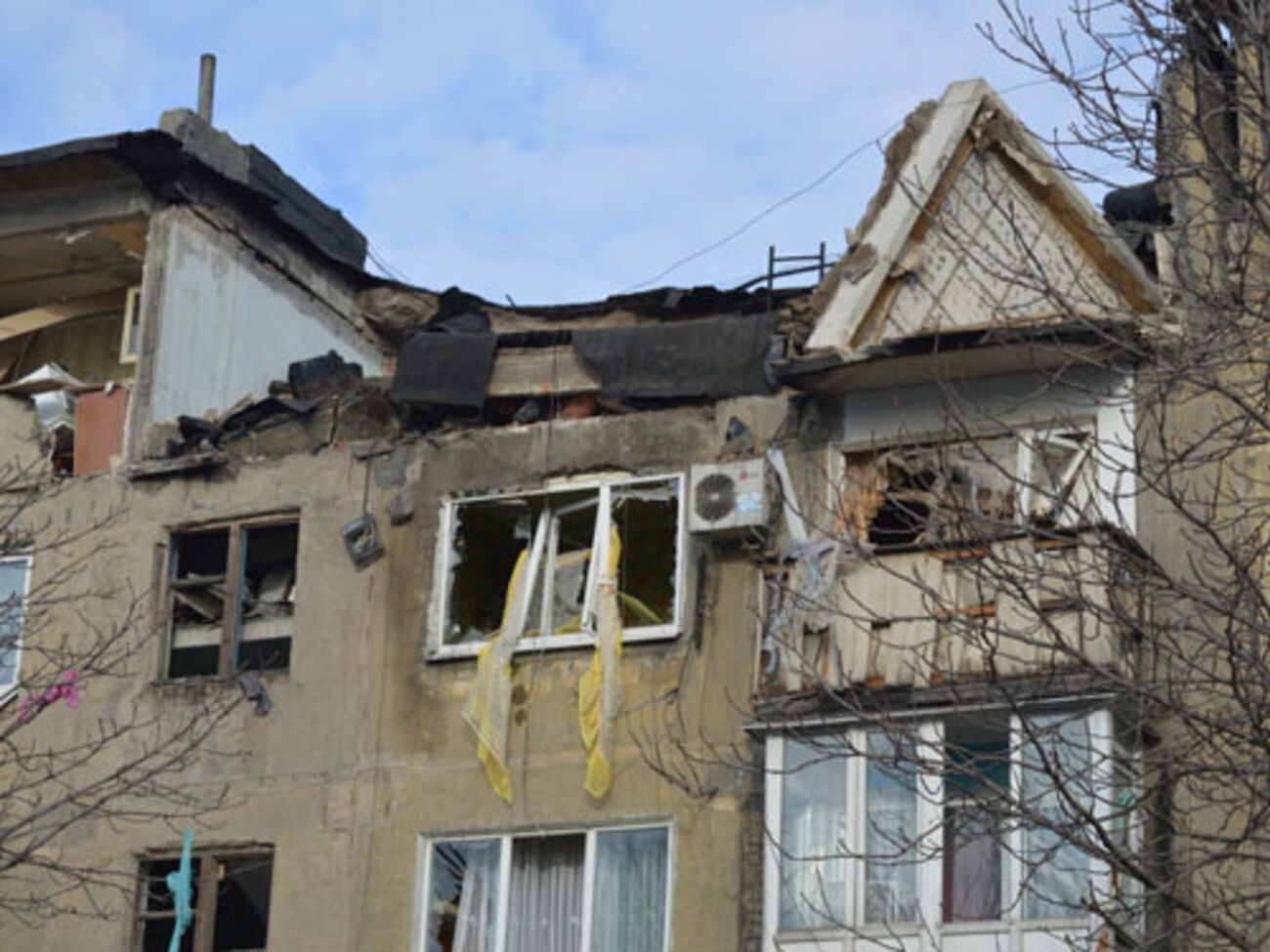 Жители дома эвакуированы