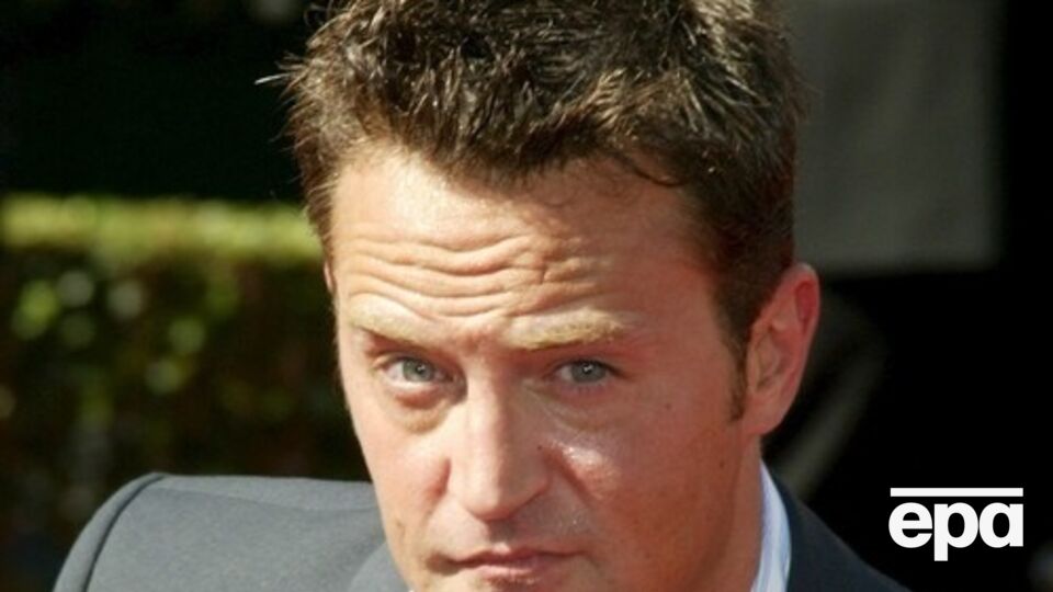 Перри - единственный актер, отказавшийся от съемок в специальной серии "Друзей"