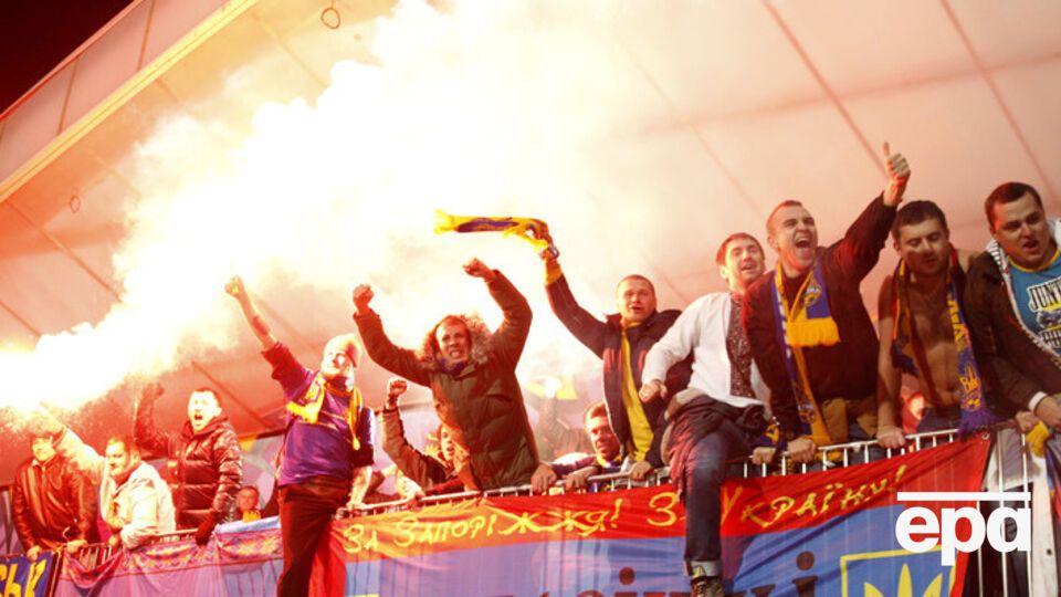 ФФУ решила вернуть полицейских на стадионы