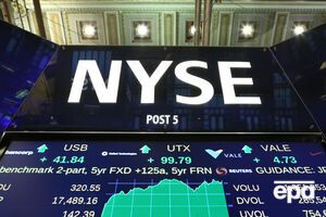 Уолл-стрит по-прежнему лихорадит