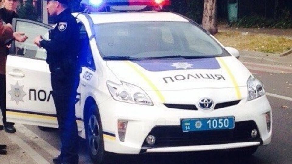 Патрульные полицейские задержали пьяного майора полиции