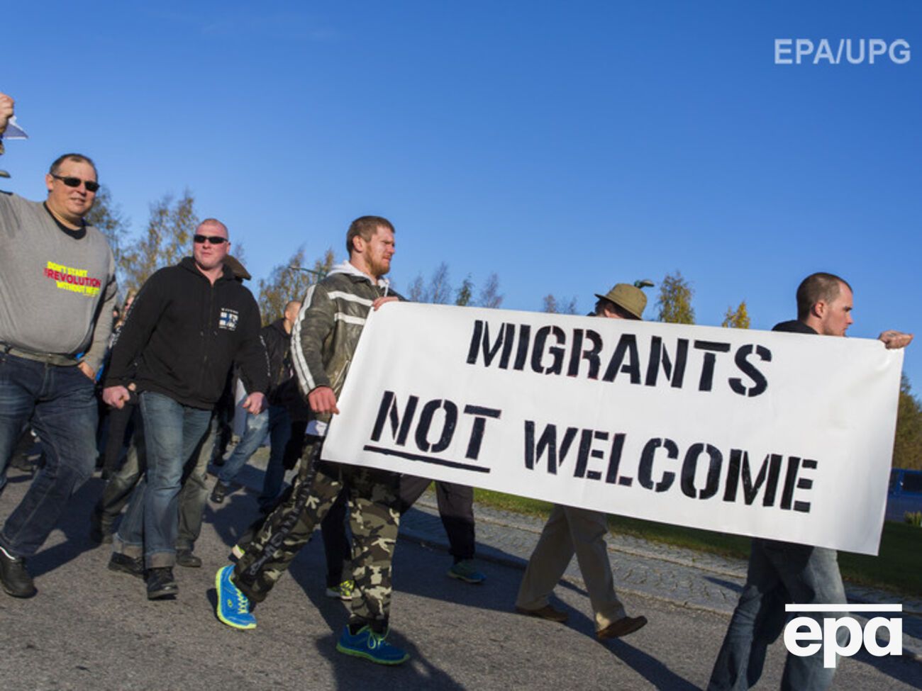 Финляндия ужесточает правила приема беженцев