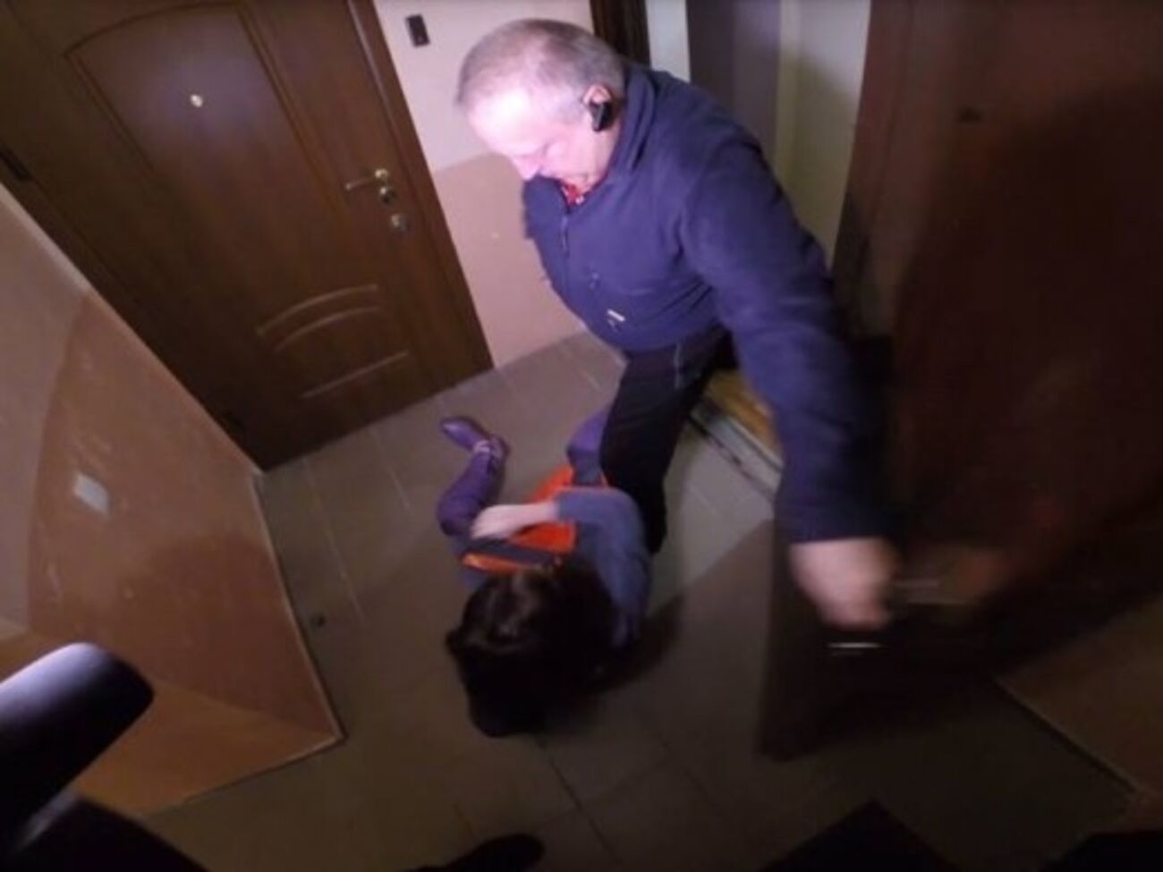 Анастасия Большедворова: Он&nbsp;набросился на&nbsp;меня, повалил на&nbsp;пол, пихал ногами