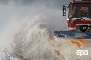 В Украине власти готовятся ликвидировать последствия сильных снегопадов