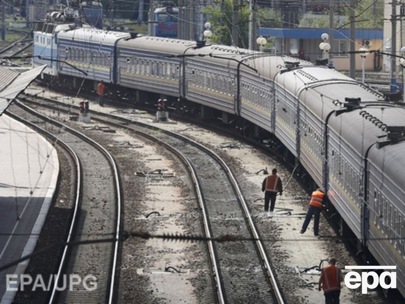"Укрзалізниця" получила разрешение на повышение тарифов на грузоперевозки на 15%
