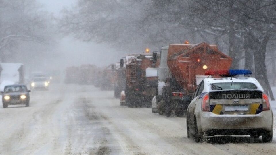 Из-за непогоды перекрыли трассу Киев – Одесса