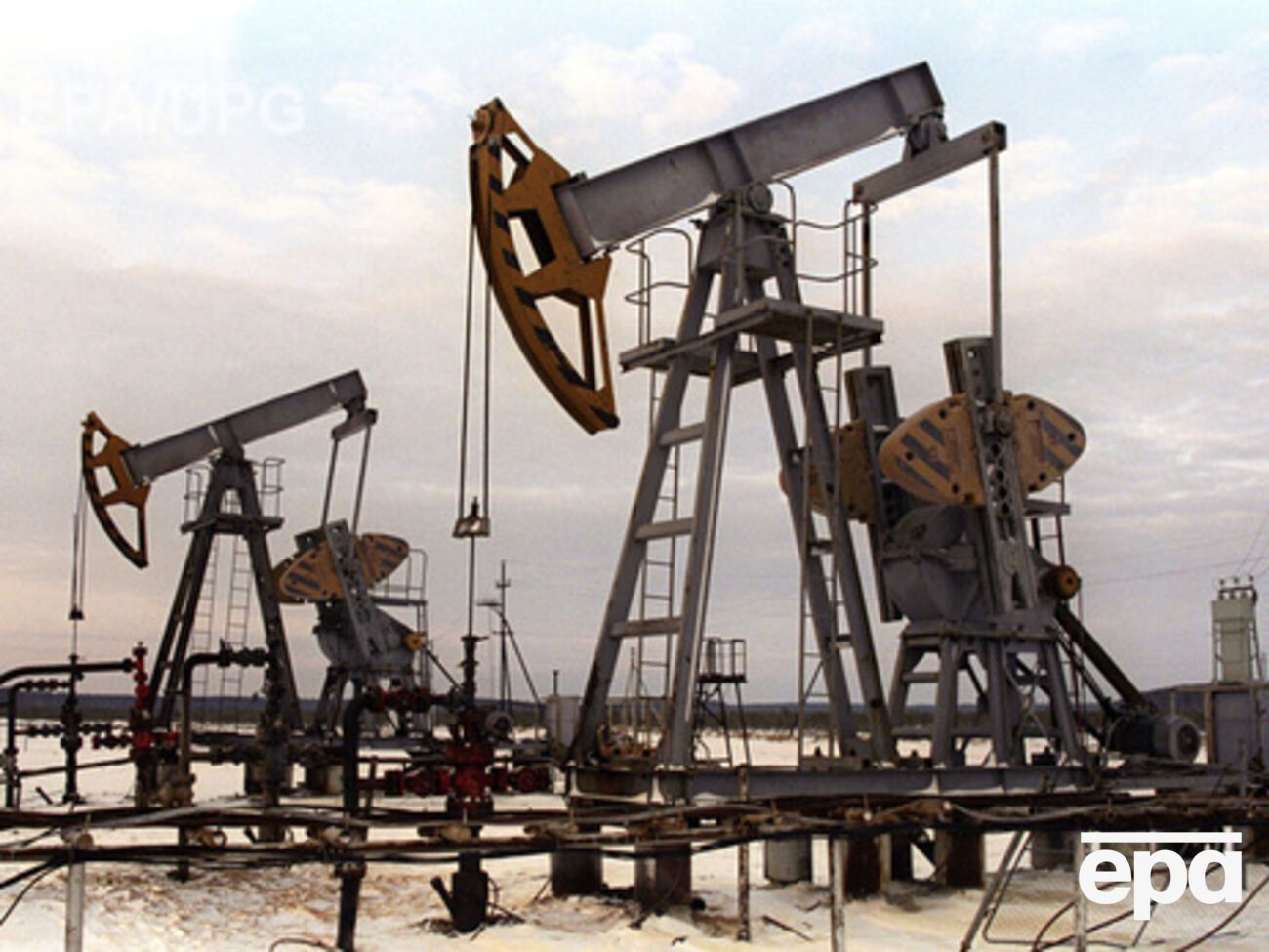 Нефть марки WTI стоит $29,27 за баррель