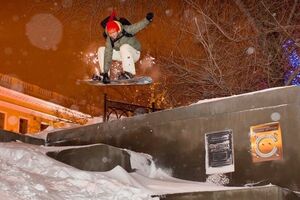 Одесситы устроили горнолыжный спуск из Потемкинской лестницы