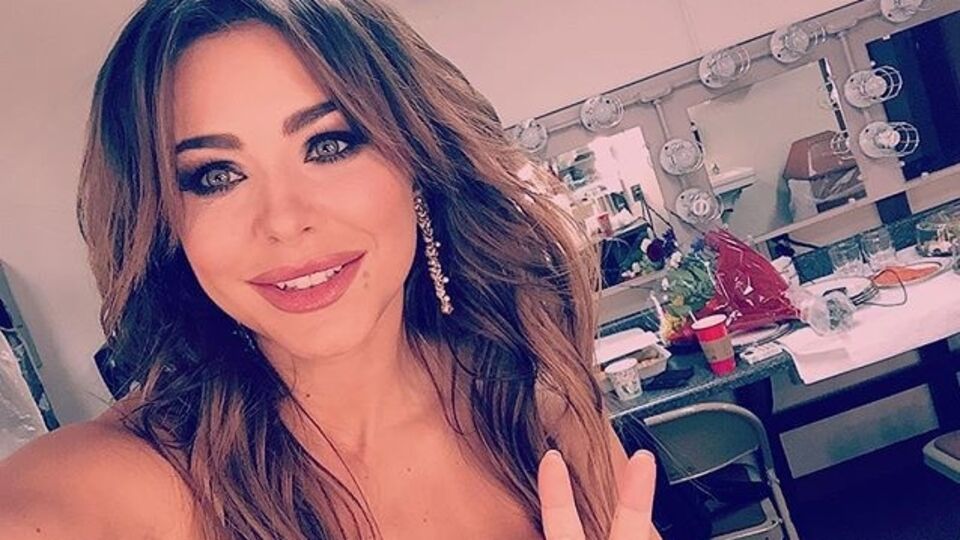 Ани Лорак: Удивительный концерт в Нью-Йорке! Спасибо, Микки Рурк, за то, что ты пришел на мой концерт!