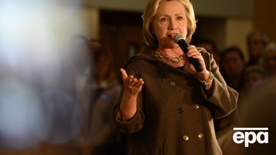 Кандидат в президенты США Хиллари Клинтон: Когда я занимала пост госсекретаря США, между США и РФ было достигнуто соглашение по сокращению ядерной программы